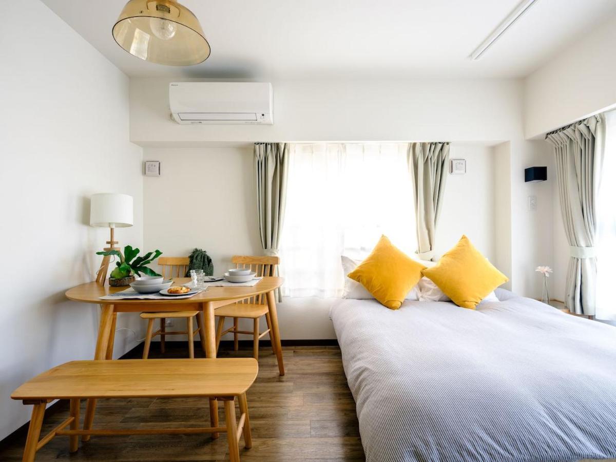 Hideout Apartemen *